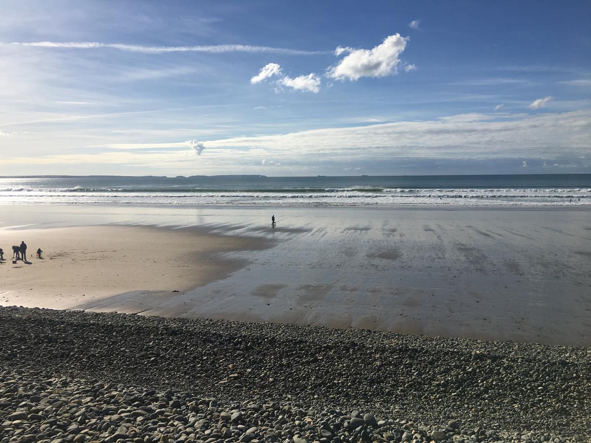 The Duke Of Edinburgh Inn Newgale Exterior photo